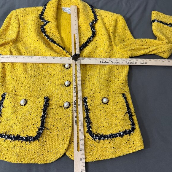 St. John Collection Jacket Women's 12 Yellow Tweed Blazer Pearl Button Pockets - Picture 12 of 16